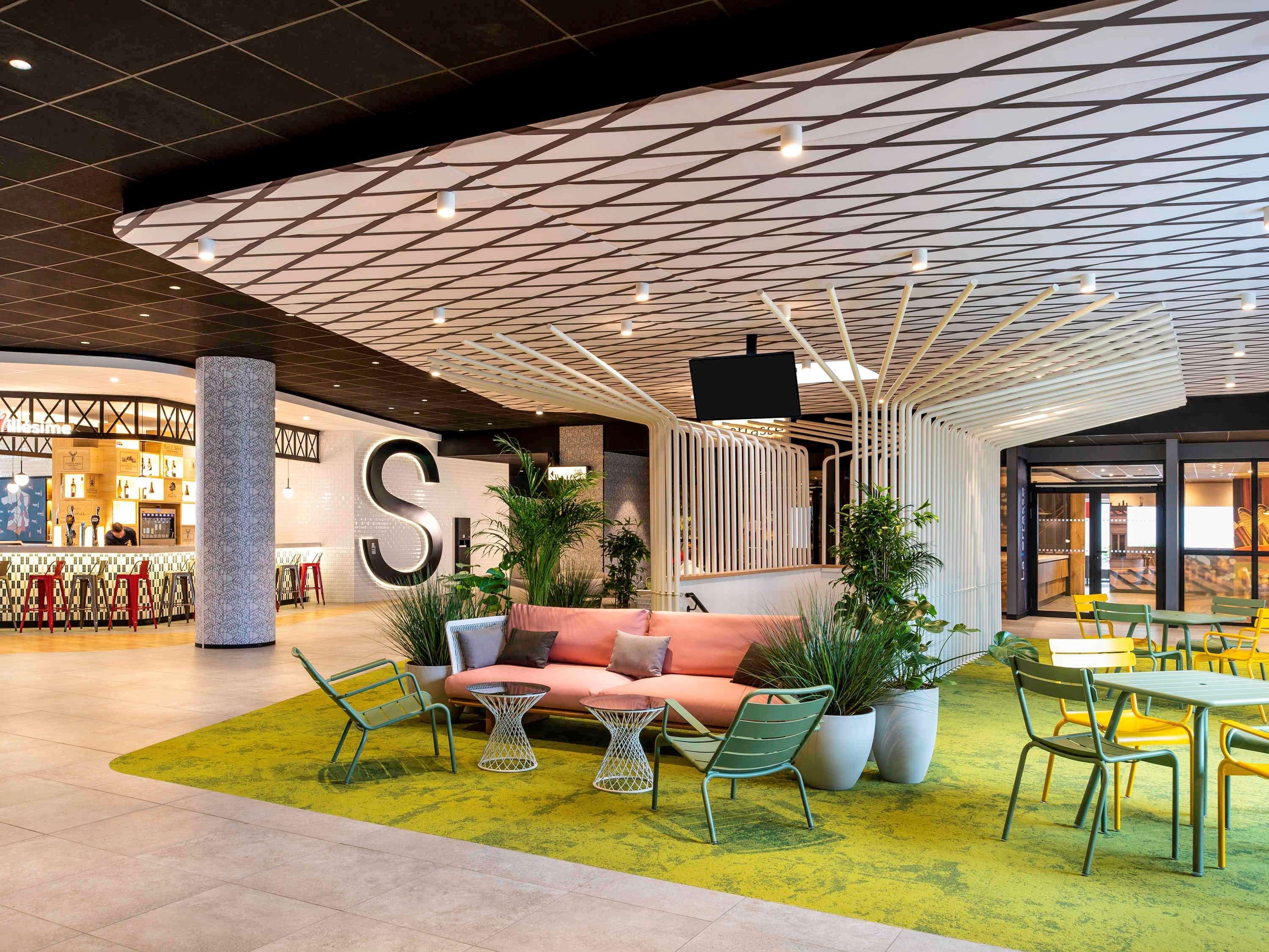 Ibis Paris Cdg Airport Hotel Roissy-en-France Exterior photo